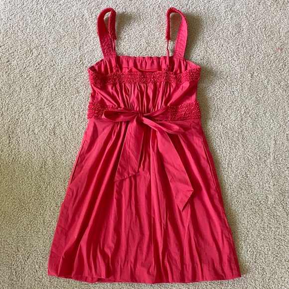 BCBGMaxAzria Red Ruffled Dress with Bow Sz Small - Picture 4 of 6
